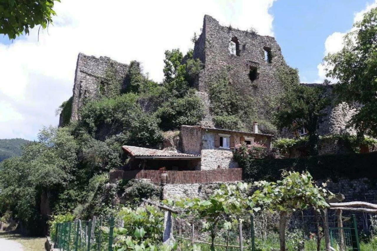 Gite Du Chateau De Retourtour Lamastre Exteriör bild